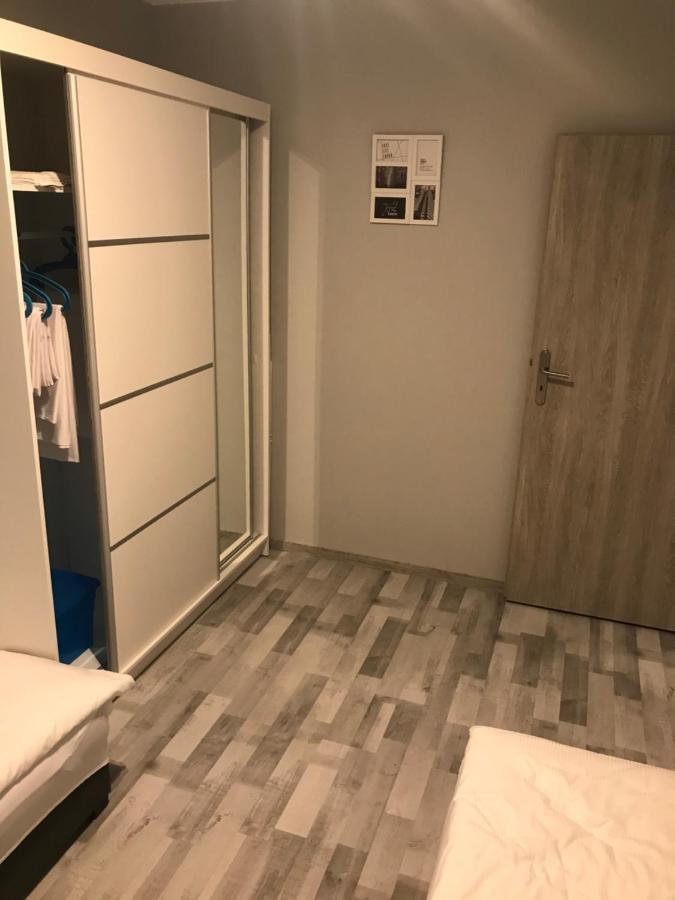 Ferienwohnung Apartament C18 Jelenia Góra Exterior foto